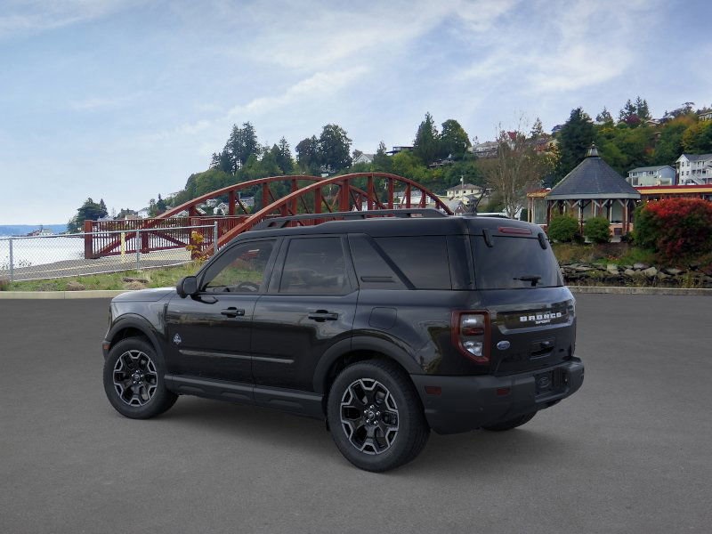 2025 Ford Bronco Sport Outer Banks photo 2