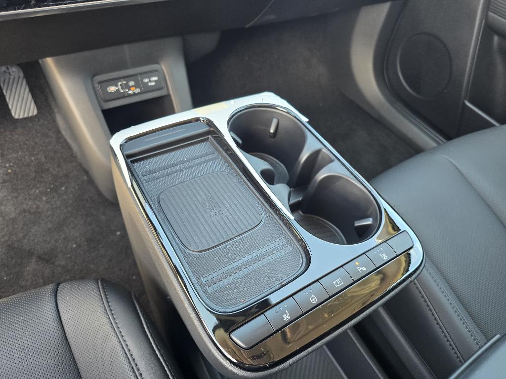 2025 Hyundai Ioniq 5 SEL photo 13