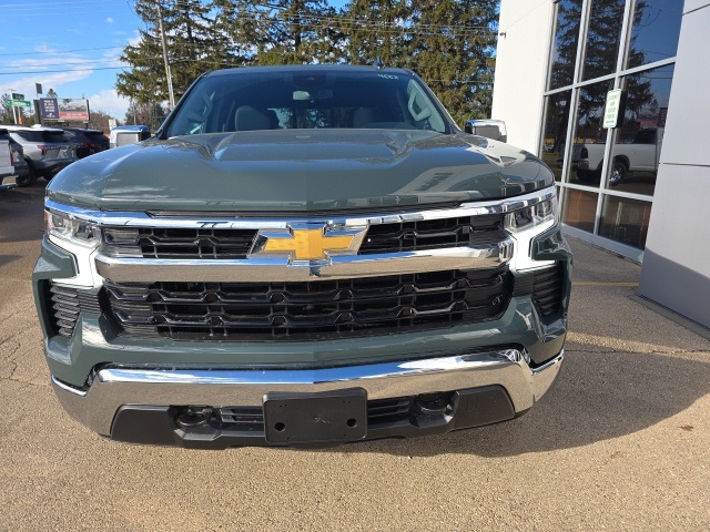 2026 Chevrolet Silverado 1500 LT photo 2