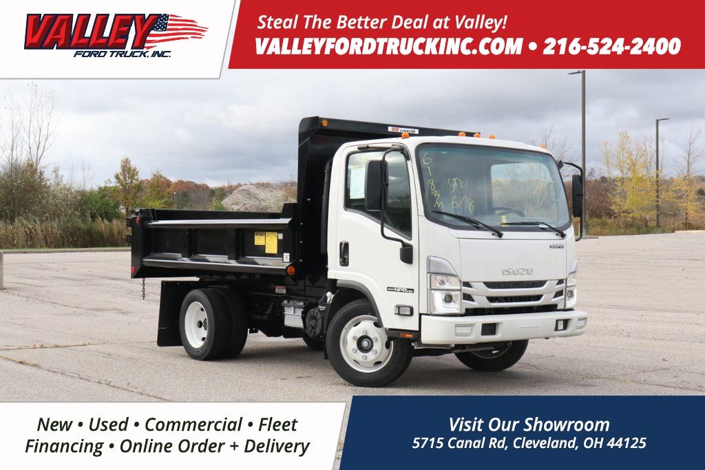 2024 Isuzu NPR HD's photo