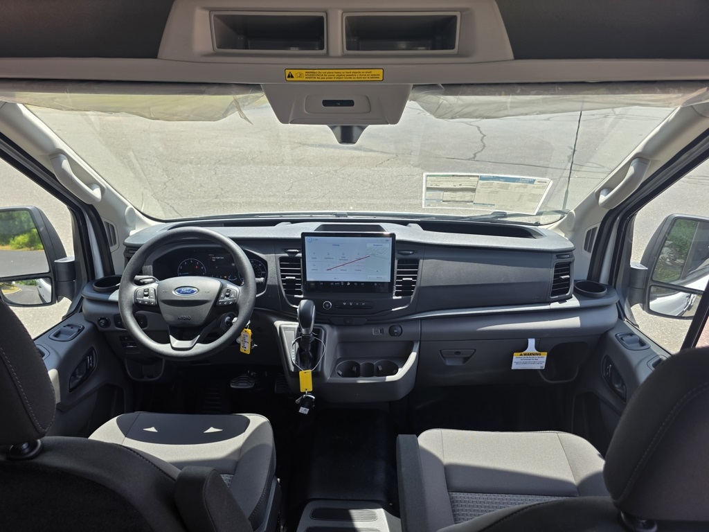 2025 Ford Transit photo 9