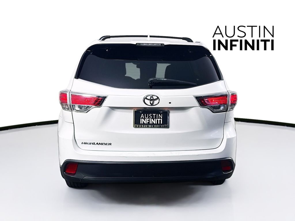 2015 Toyota Highlander Base Hybrid photo 3