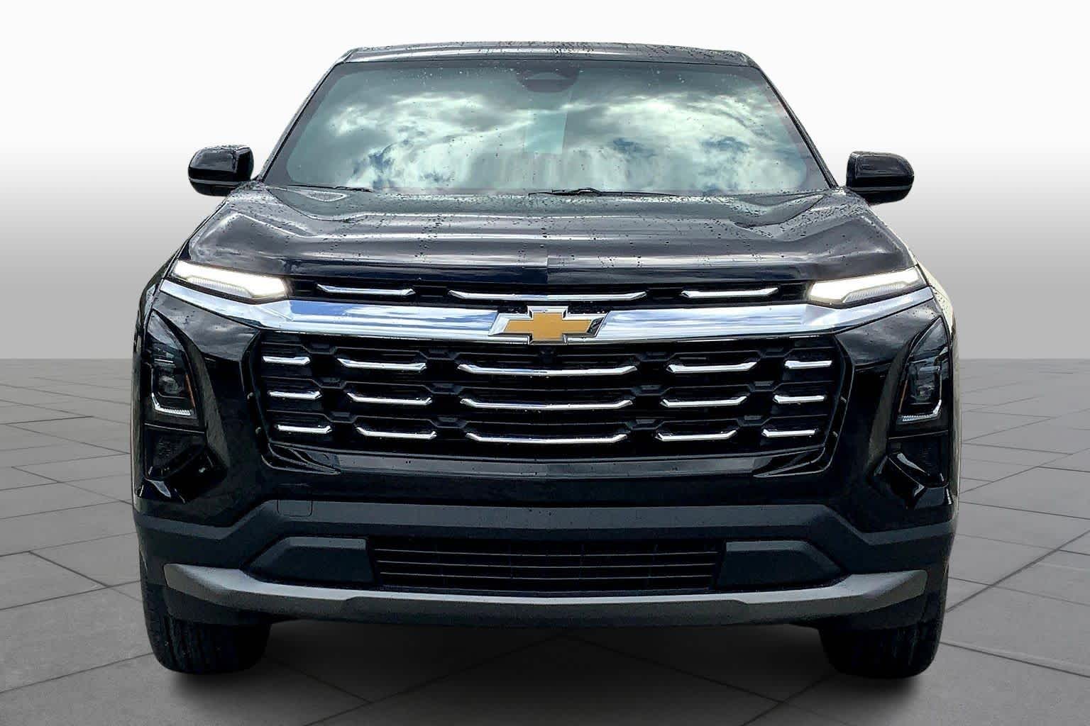 2026 Chevrolet Equinox LT photo 3