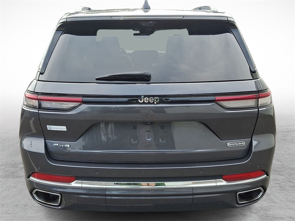 2022 Jeep Grand Cherokee Overland photo 4