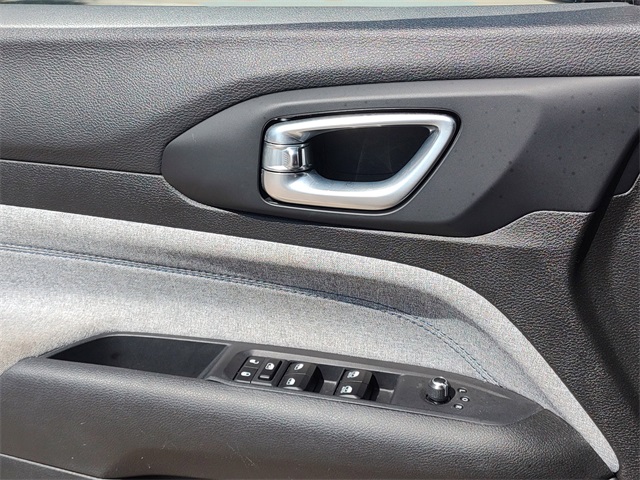 2024 Jeep Compass Latitude photo 25