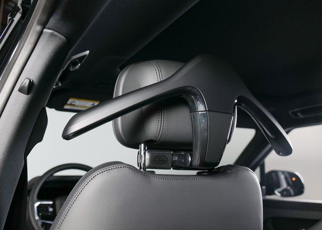 2025 Land Rover Range Rover Sport SE photo 11