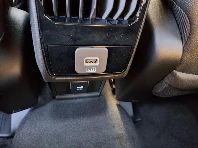 2025 Jeep Compass Latitude photo 3