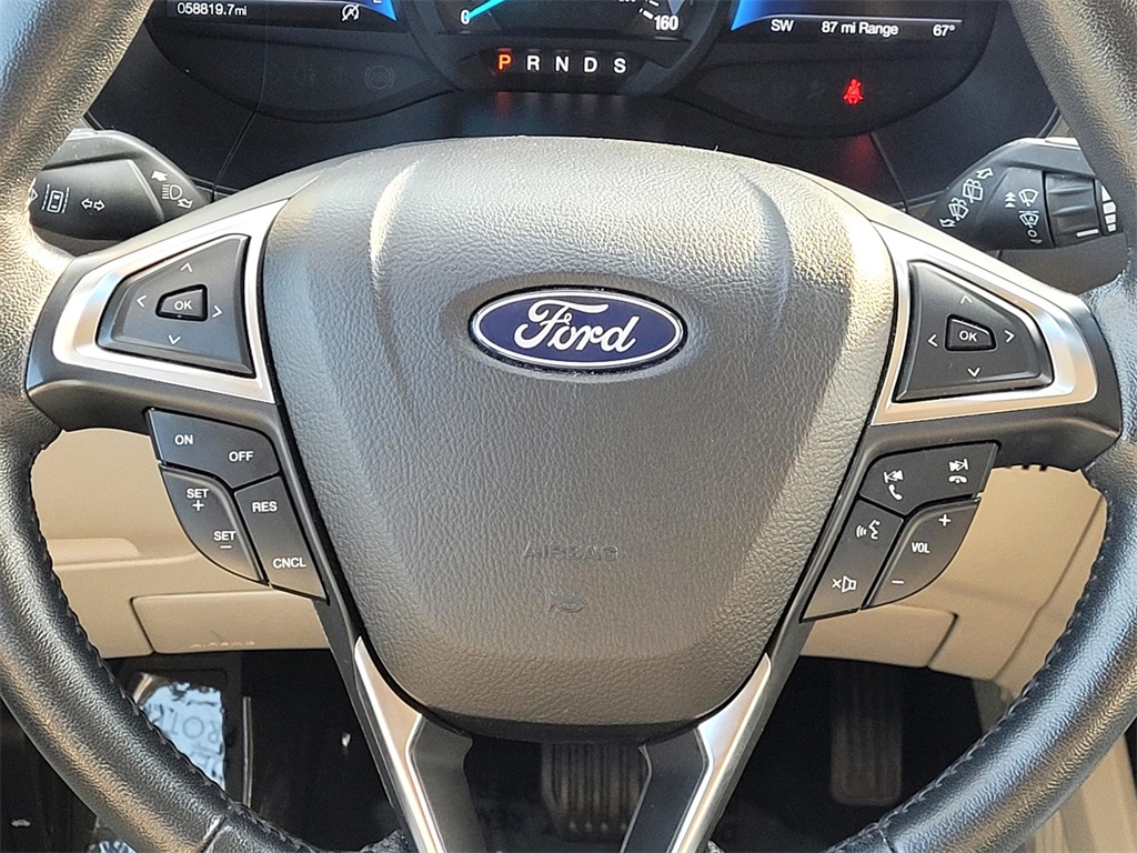 2022 Ford Edge Titanium photo 23