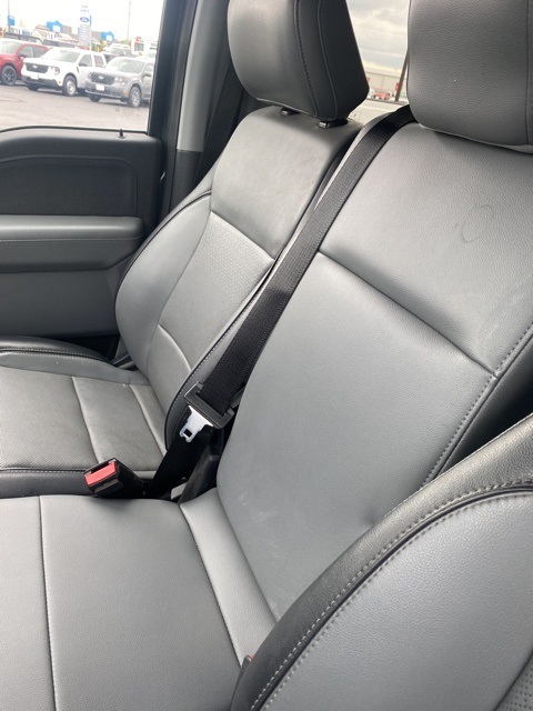 2021 Ford F-150 Lariat photo 28