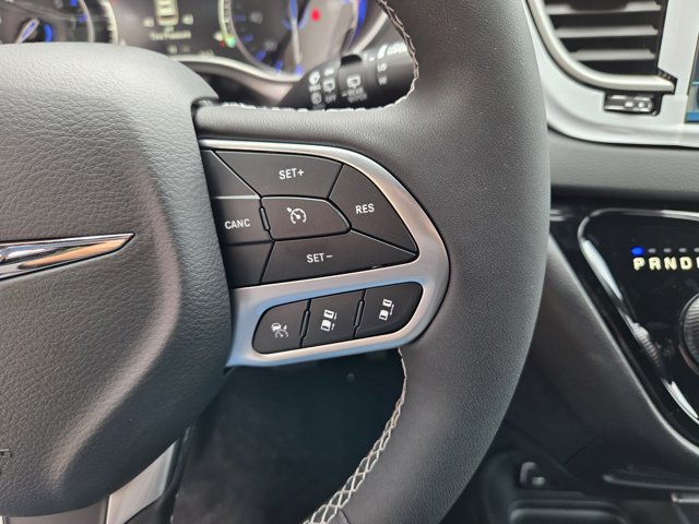 2026 Chrysler Voyager LX photo 22