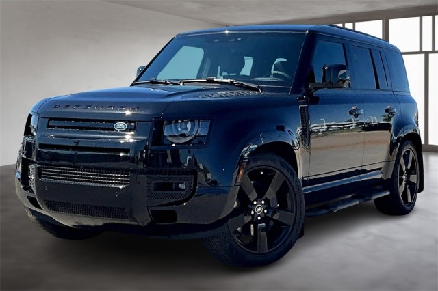 新品未開封Land Rover Epic New Defender NEW LAND ROVER DEFENDER V8 BOND EDITION INSPIRED BY 'NO TIME