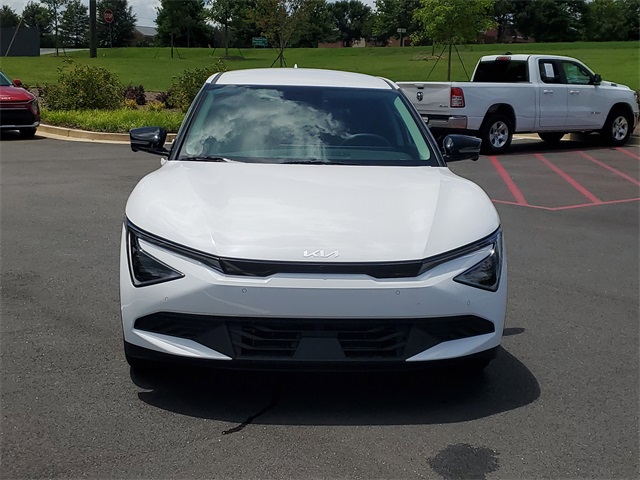 2025 Kia EV6 Light photo 2