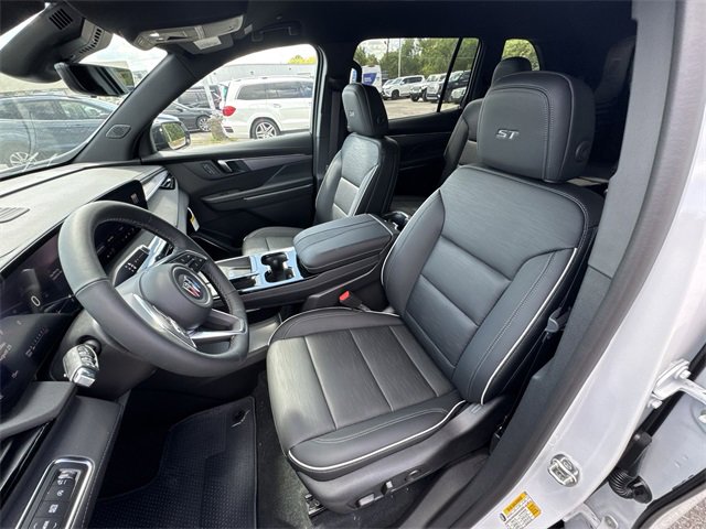 2026 Buick Enclave Sport Touring photo 3
