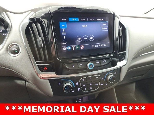 2021 Chevrolet Traverse Premier photo 28