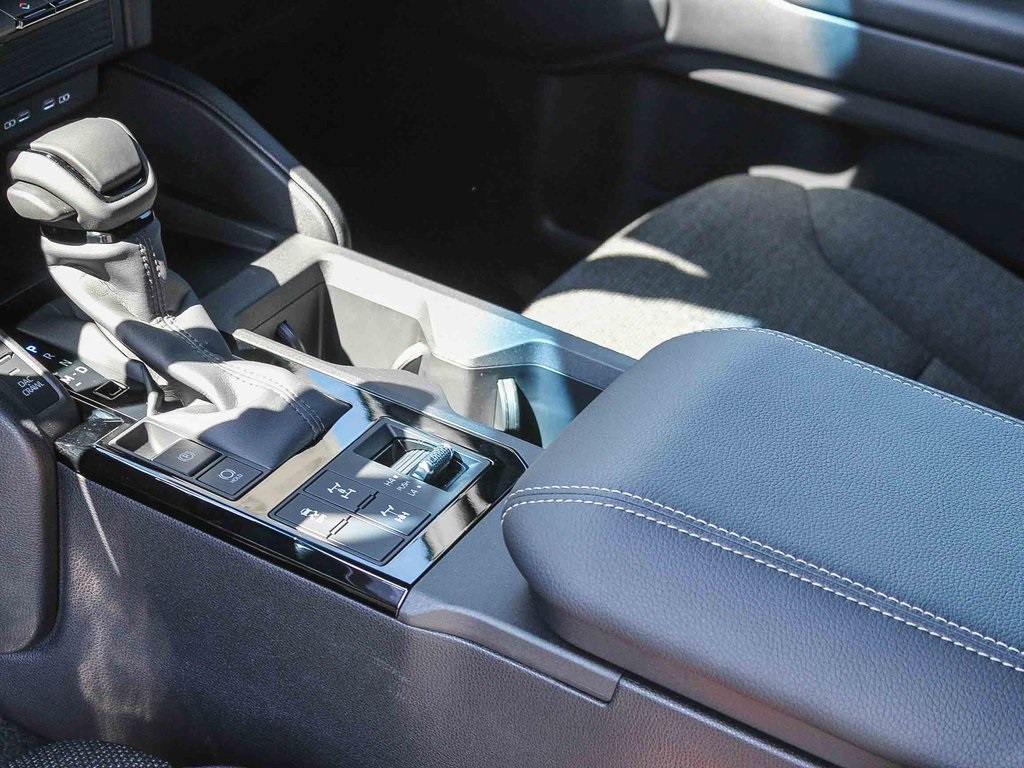 2024 Toyota Land Cruiser photo 17