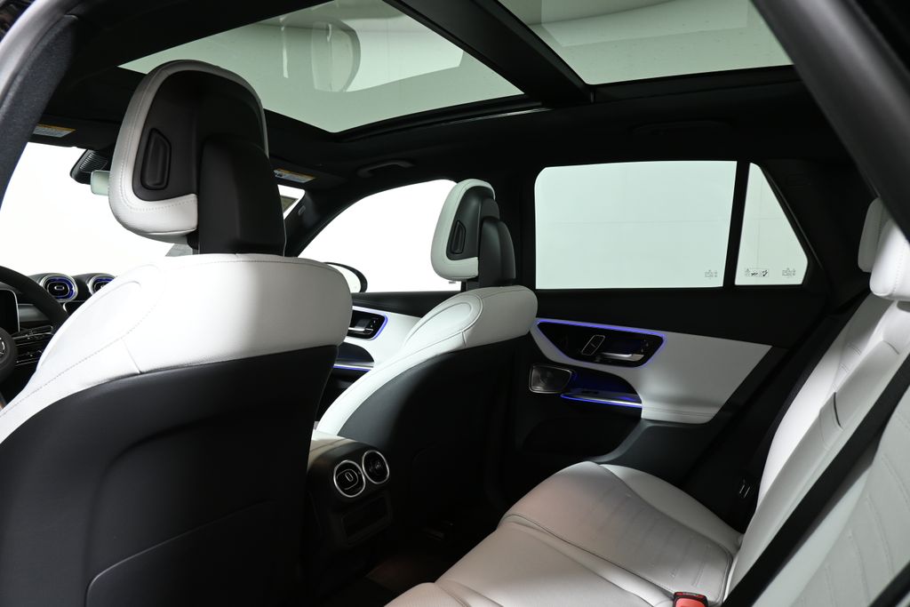 2025 Mercedes Benz GLC 300 4MATIC photo 23