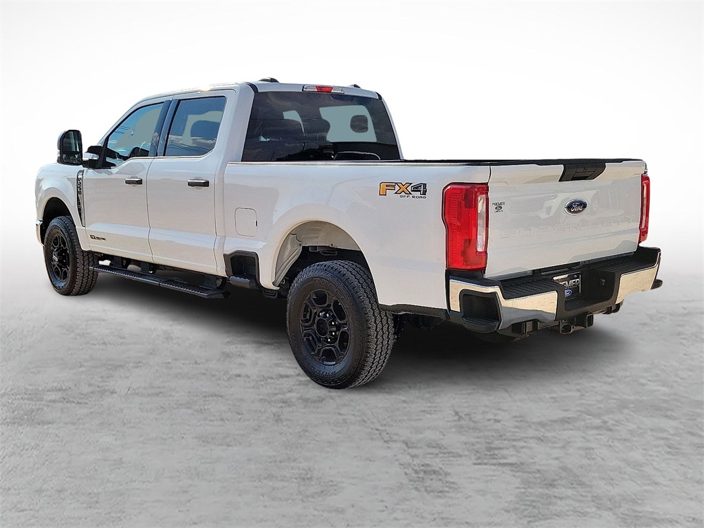 2025 Ford F-250 XLT photo 7