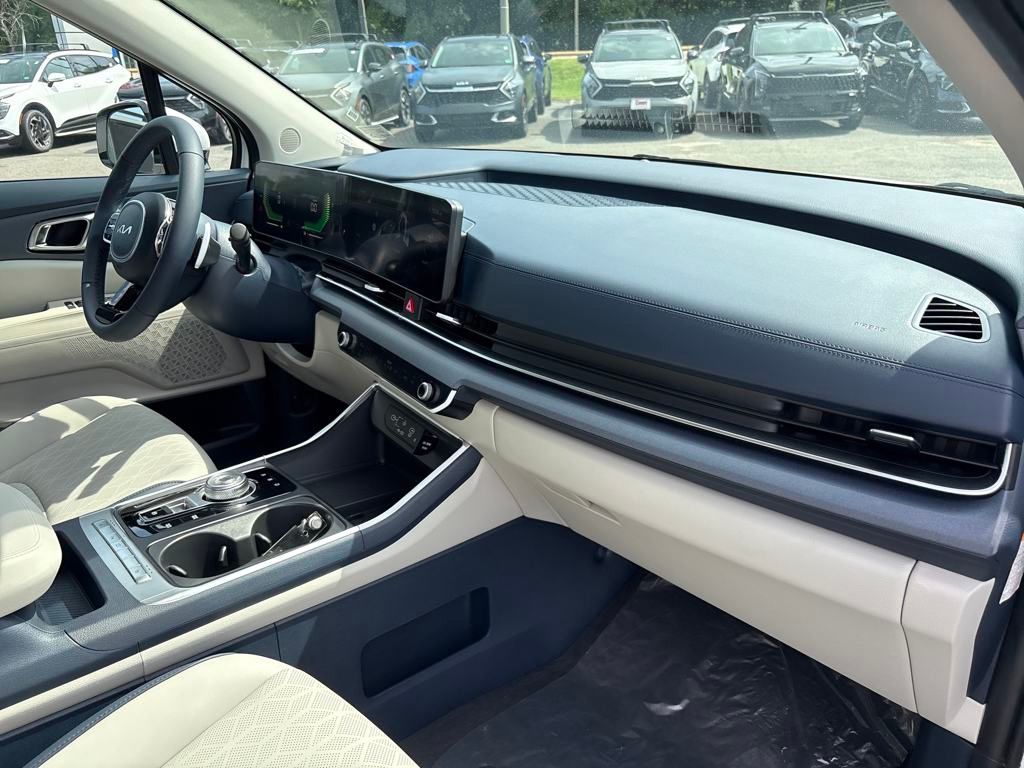 2026 Kia Carnival EX photo 32