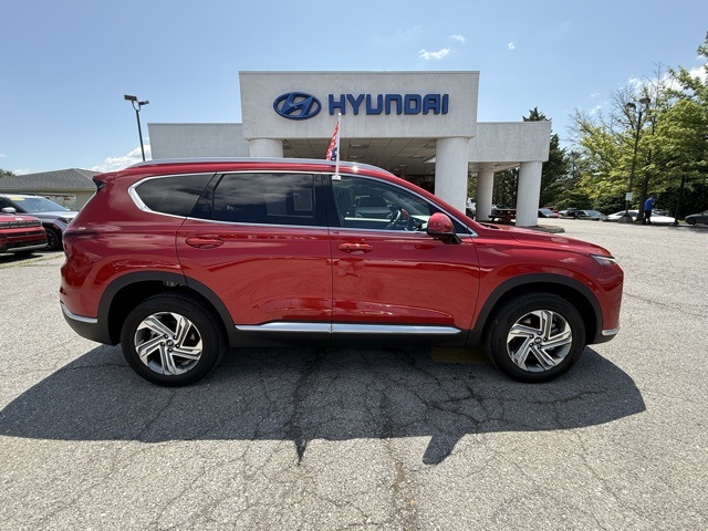 2022 Hyundai Santa Fe SEL photo 2