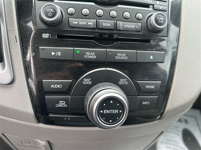 2013 Honda Odyssey Touring Elite photo 16