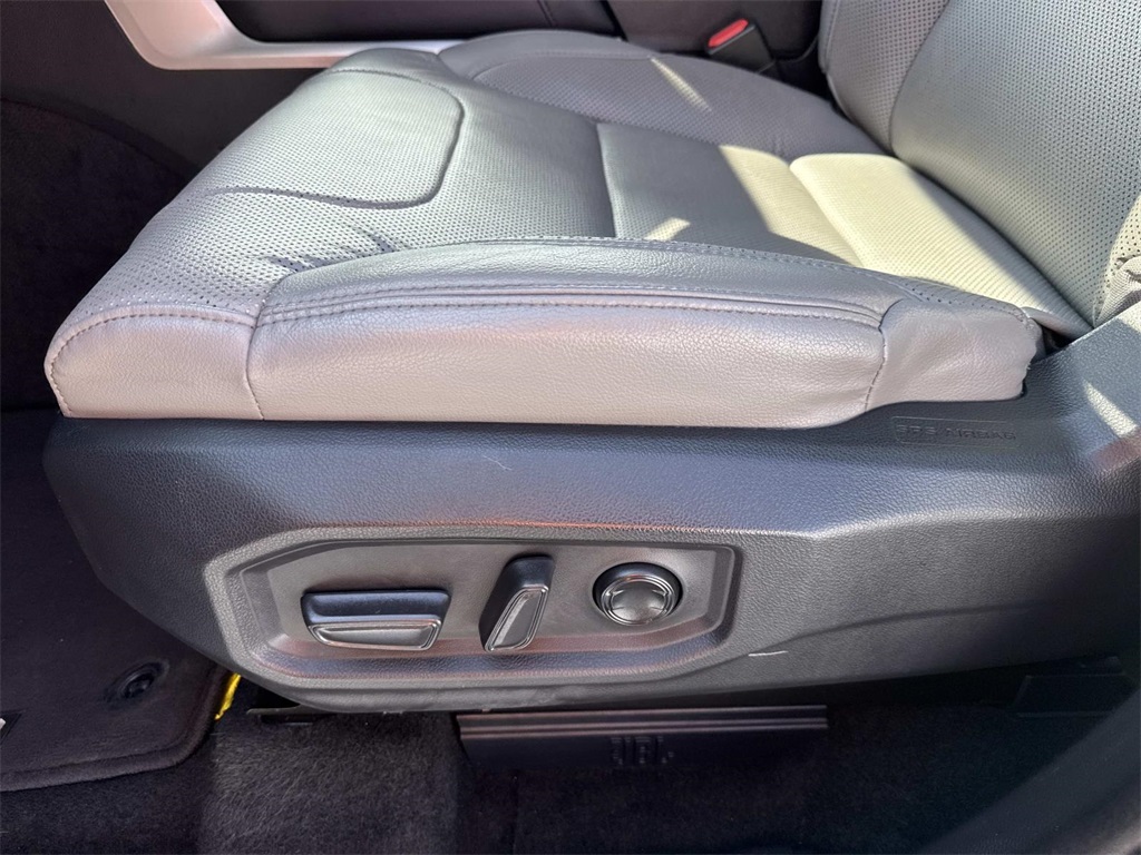 2024 Toyota Tundra Limited photo 17