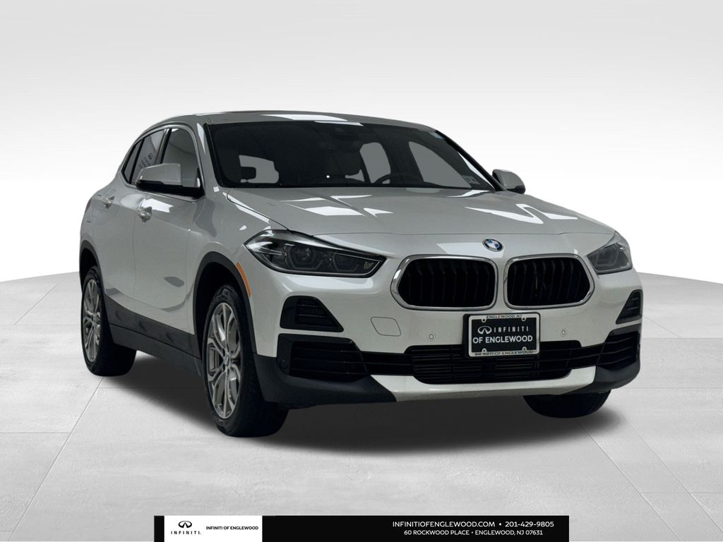 2022 BMW X2 28i's photo