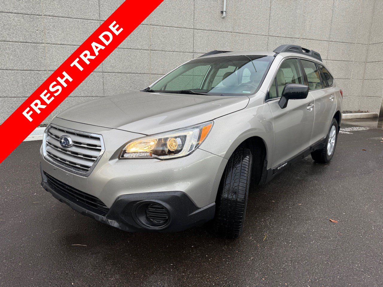 2017 Subaru Outback Base's photo