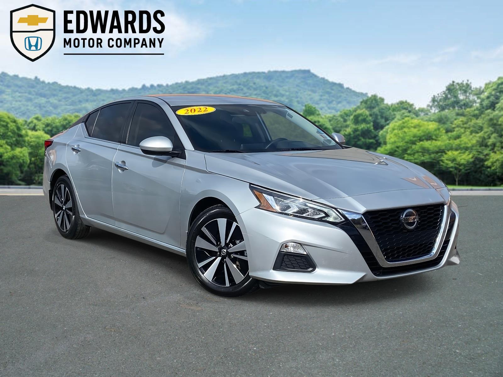2022 Nissan Altima SV