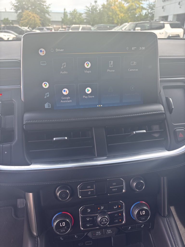 2022 Chevrolet Suburban Z71 photo 26