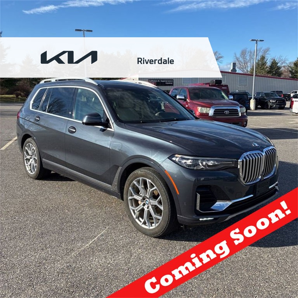 2019 BMW X7 40i's photo