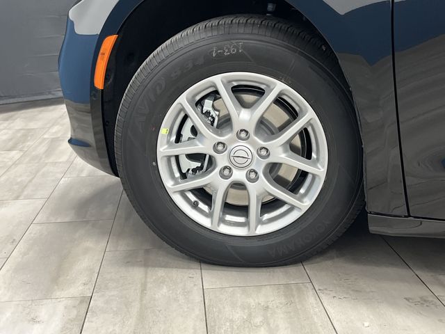 2025 Chrysler Pacifica photo 31