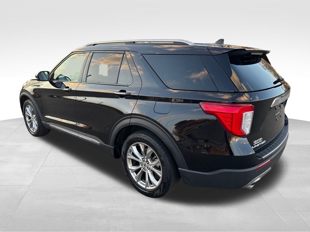 2023 Ford Explorer Limited photo 2