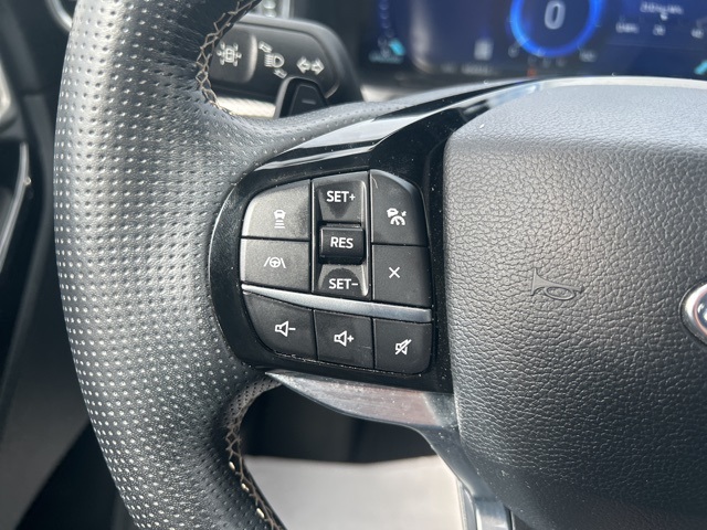 2021 Ford Explorer ST photo 25