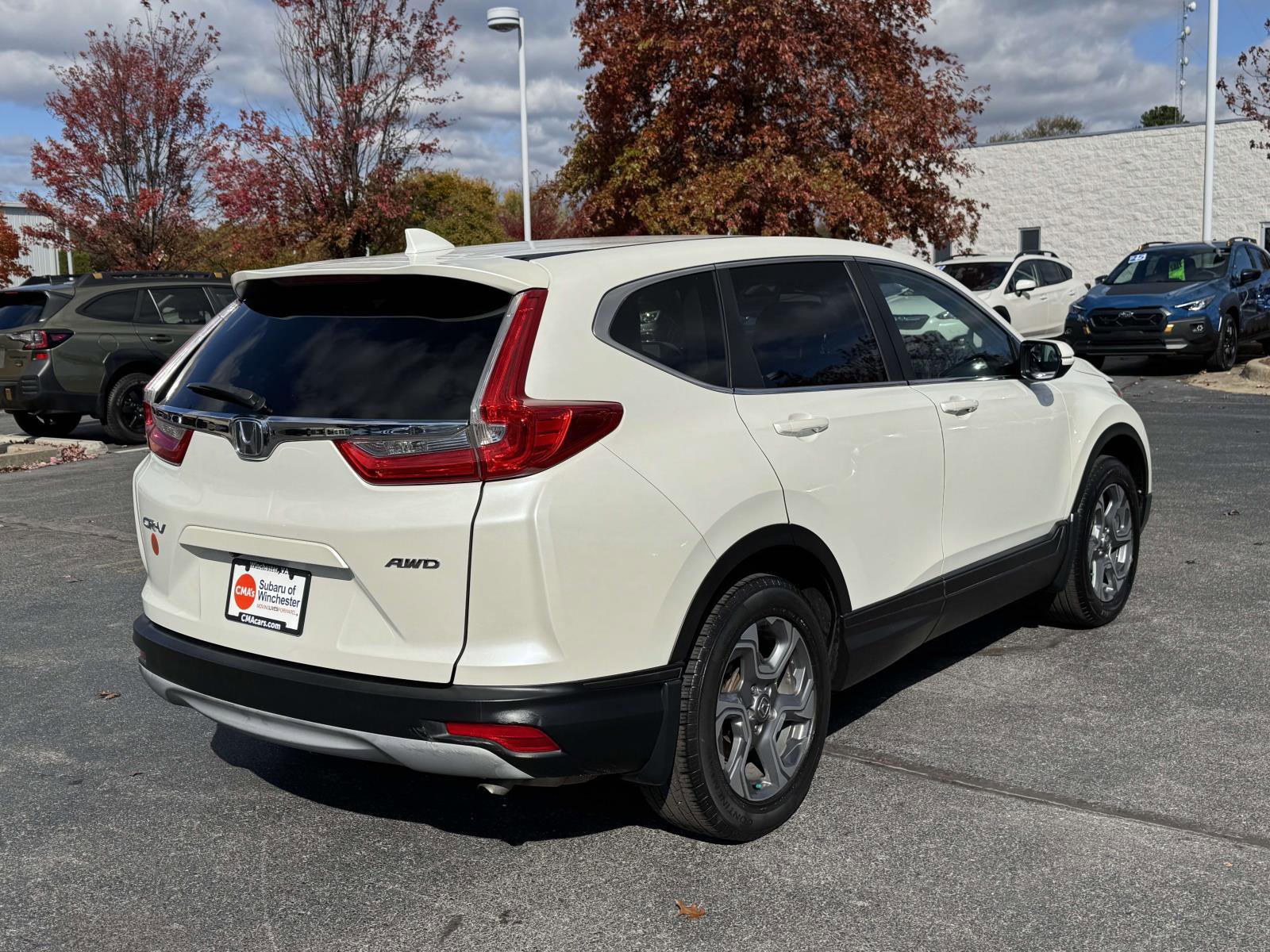 2017 Honda CR-V EX-L photo 2