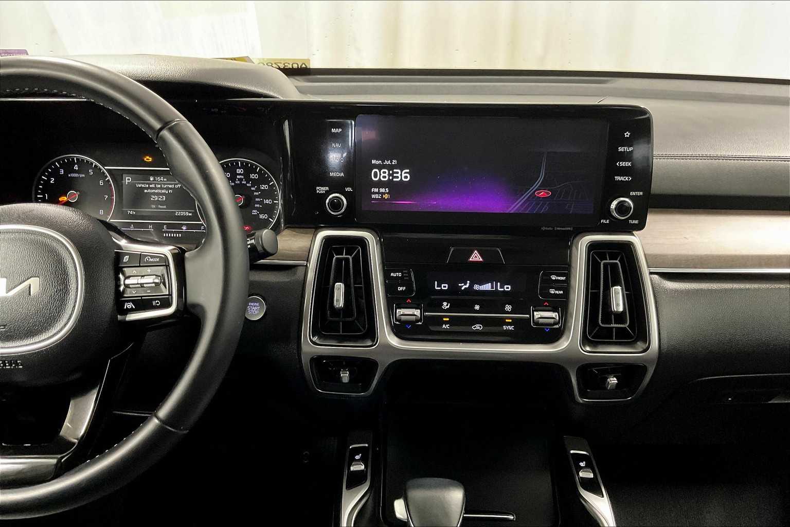 2022 Kia Sorento X-Line S photo 17