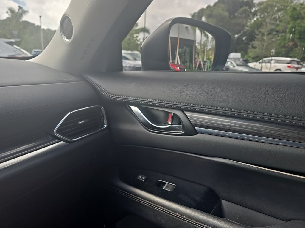 2017 Mazda CX-5 Grand Touring photo 32
