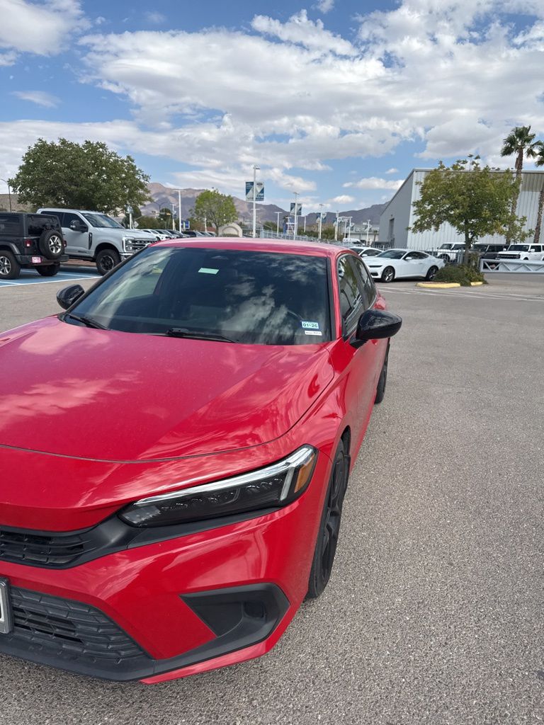 2022 Honda Civic Sport photo 2