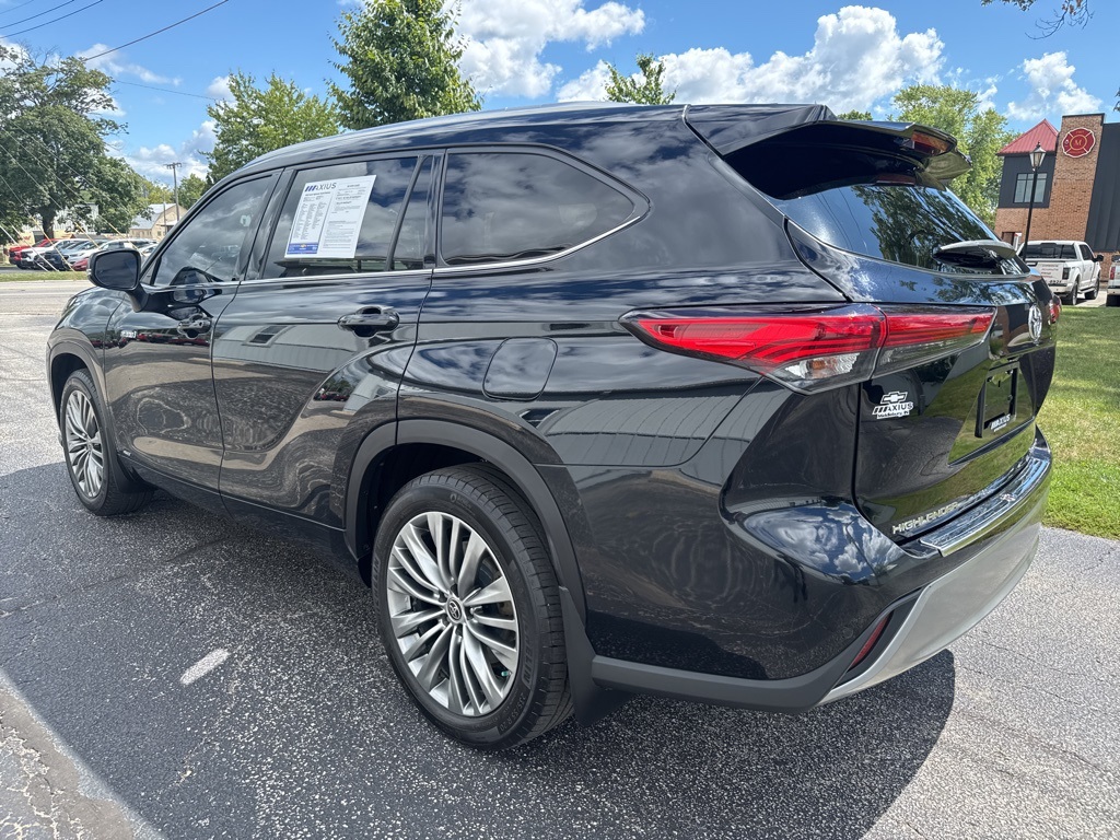 2020 Toyota Highlander Hybrid Platinum photo 5