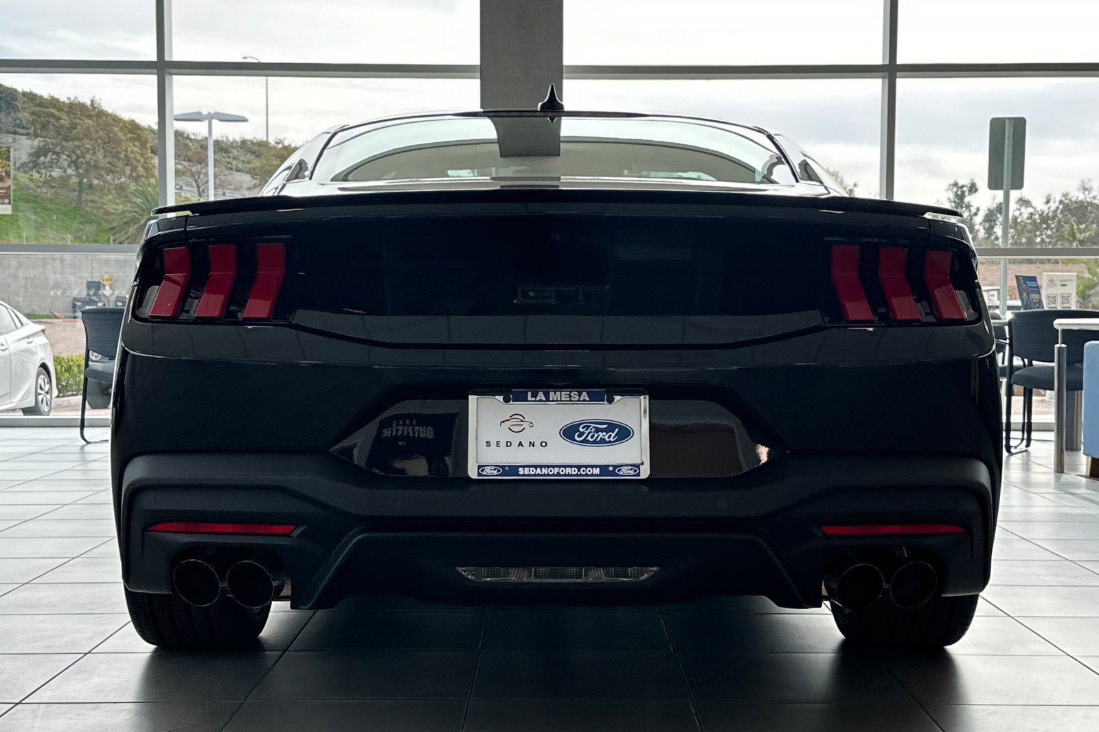 2025 Ford Mustang GT Premium photo 3