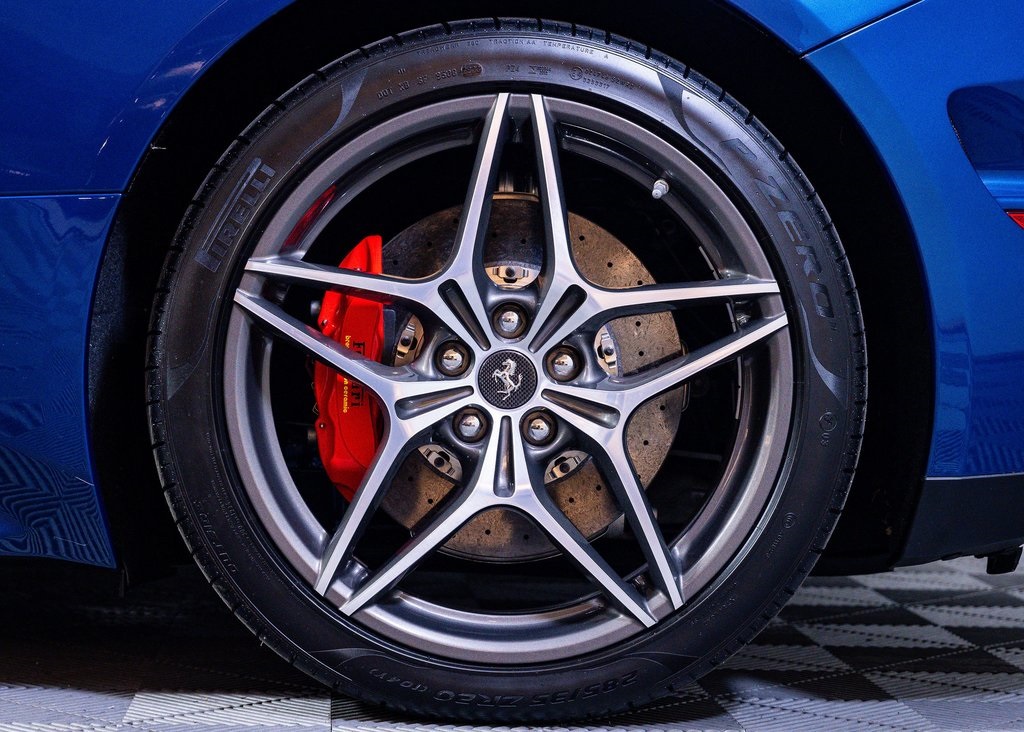 Certified Used 2017 Blu Abu Dhabi Metallic Ferrari T image 10