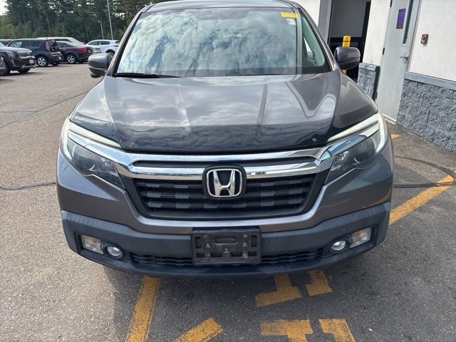 2017 Honda Ridgeline RTL-T photo 2
