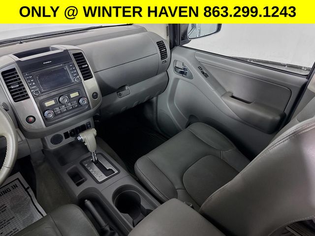2013 Nissan Frontier SL photo 18