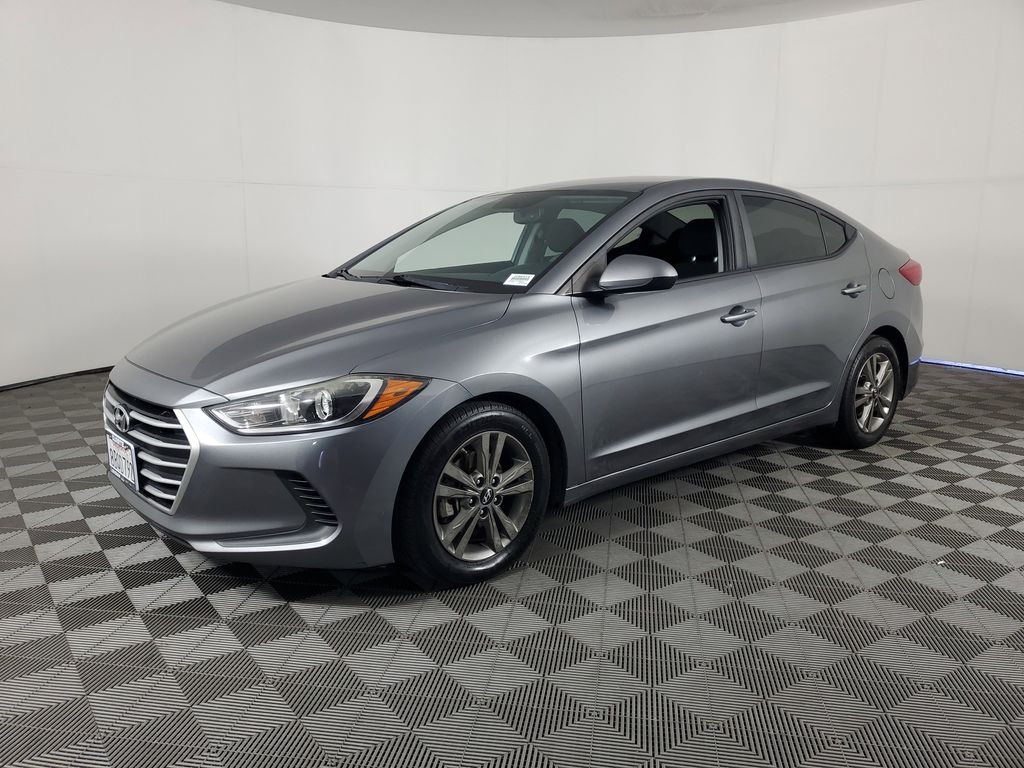 2018 Hyundai Elantra SEL photo 8