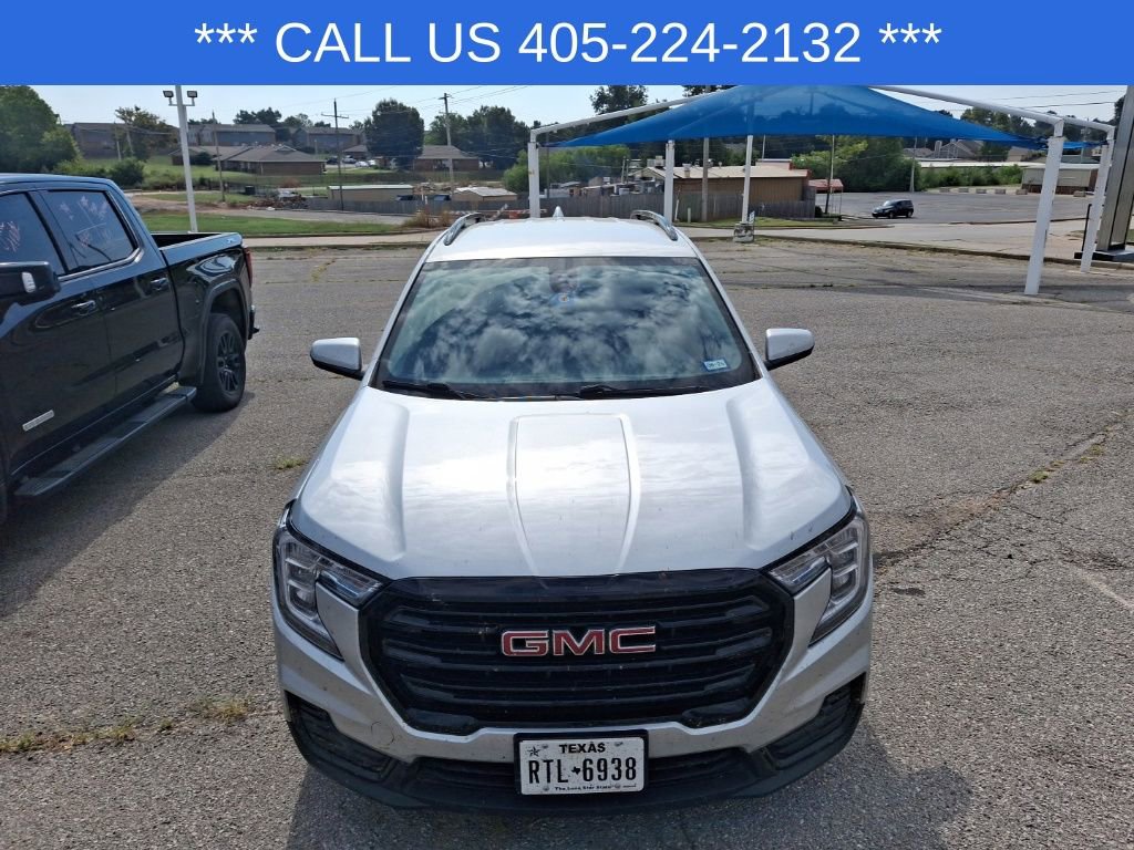 2022 Gmc Terrain SLE photo 2