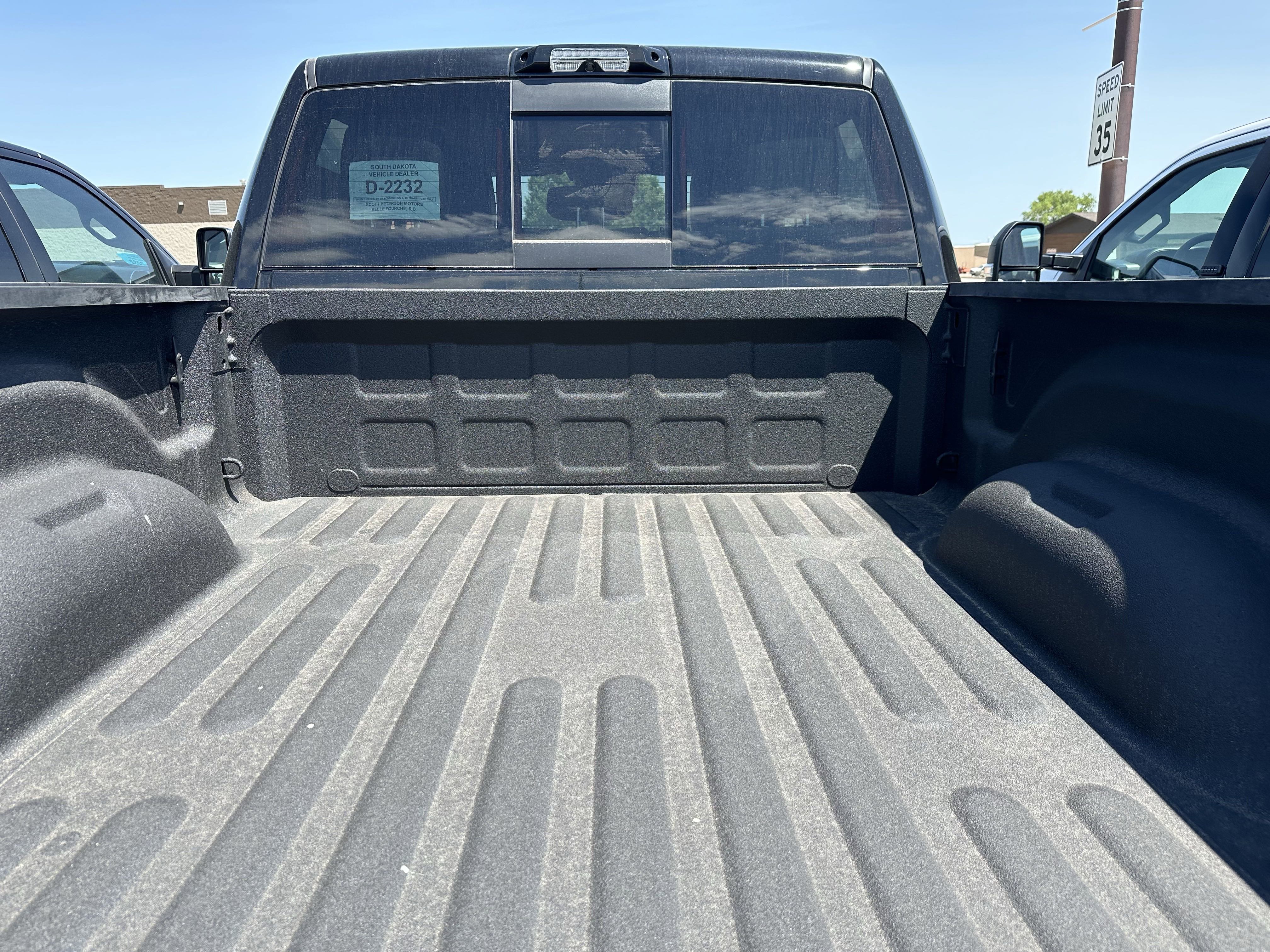 New 2025 Diamond Black Crystal Pearlcoat Ram Laramie image 19