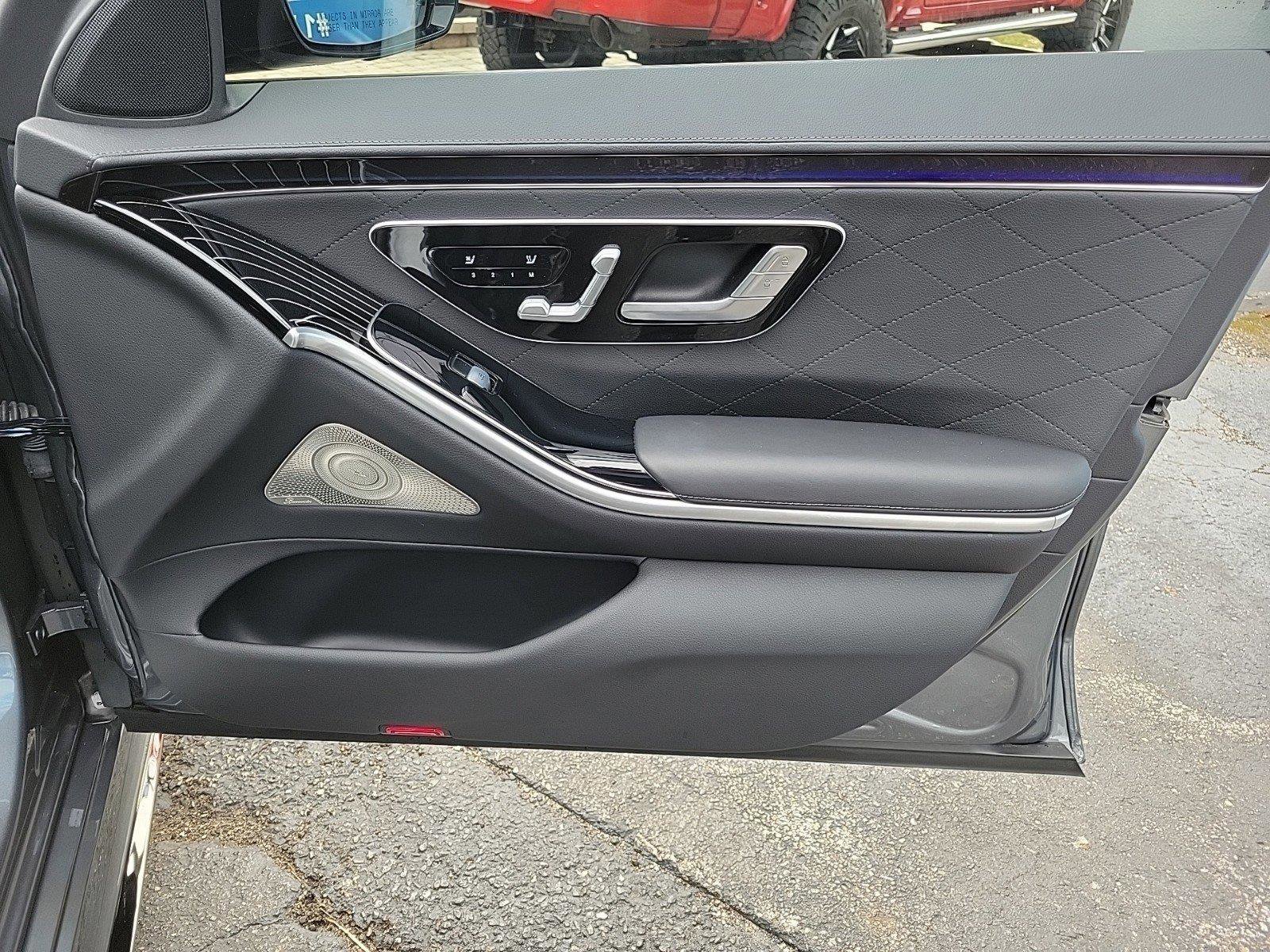 2023 MERCEDES-BENZ S-CLASS - Image 26