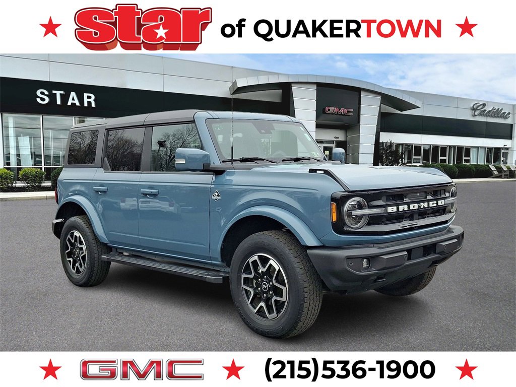 2022 Ford Bronco 4-Door Outer Banks's photo