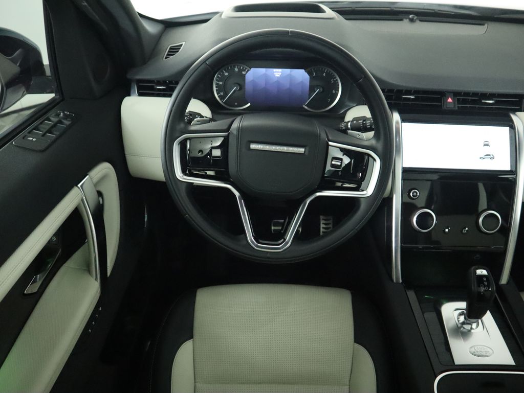 2023 Land Rover Discovery Sport SE R-Dynamic photo 10