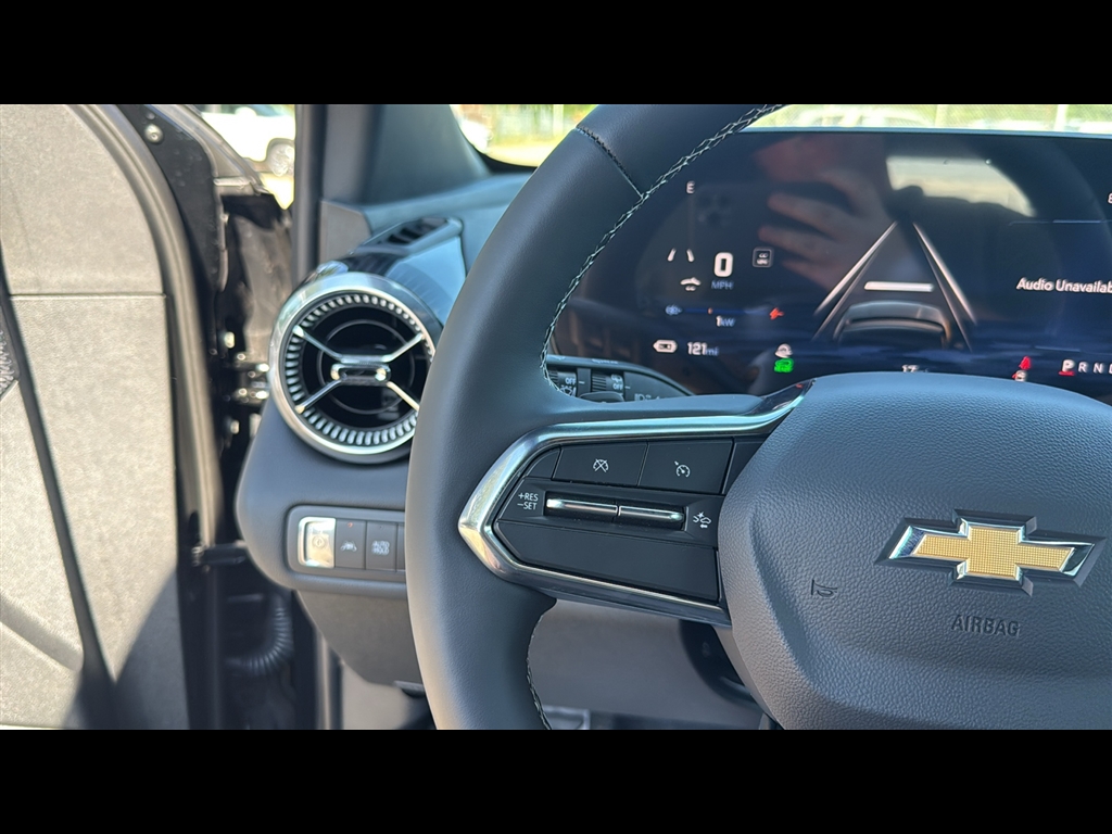 2025 Chevrolet Blazer EV photo 11