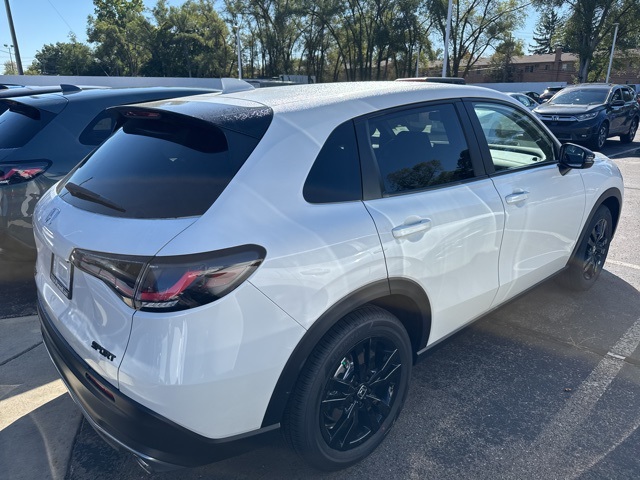 2026 Honda HR-V Sport photo 7